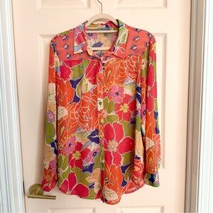 Bright floral Figueroa and flower button up